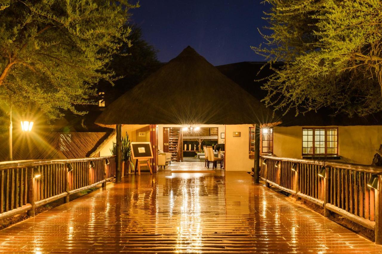 Mongena Private Game Lodge Rust de Winter Экстерьер фото
